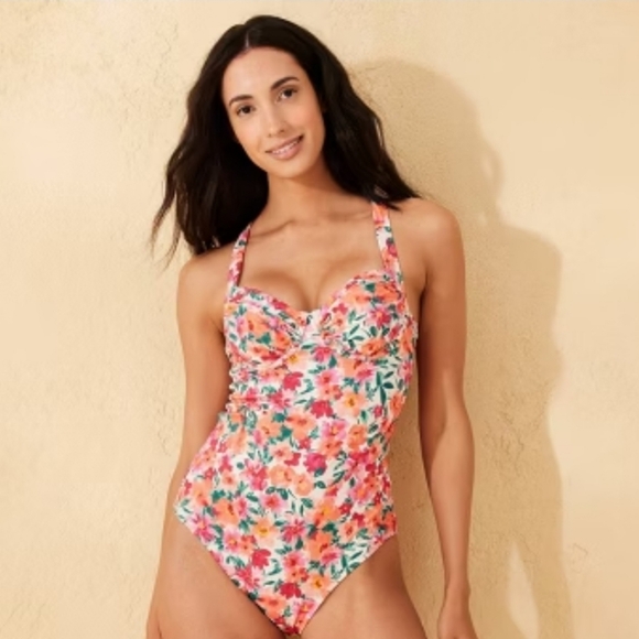 Shade & Shore Other - Womens SMALL 4-6 Floral One Peice With Underwire Support
